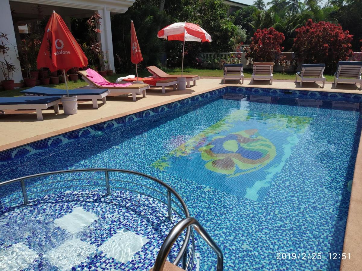 Bluesea Beach Resort Candolim Exterior photo